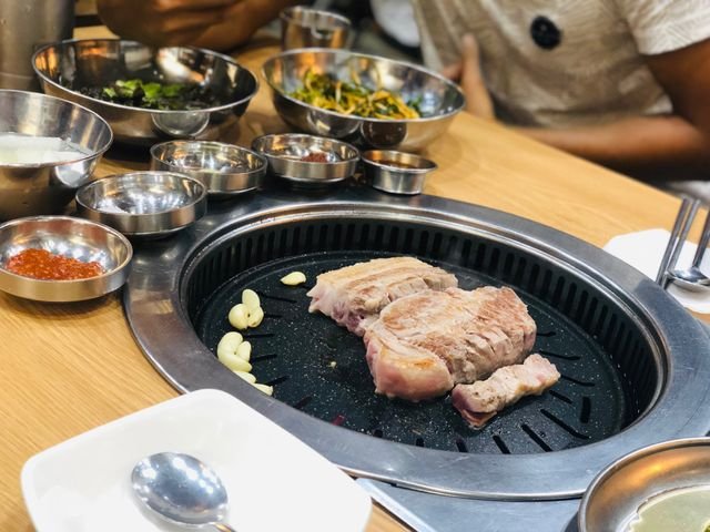 f7208ab158a94a7cd5dca7deb7438982