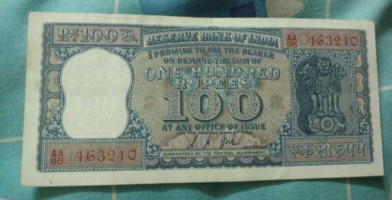 https://s3.us-east-2.amazonaws.com/partiko.io/img/amrut-100-old-indian-bank-noteellq2ut7-1535618668647.png