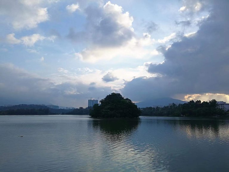 https://s3.us-east-2.amazonaws.com/partiko.io/img/digital0536-views-at-zhaoqing-citychina-1532989025669.png