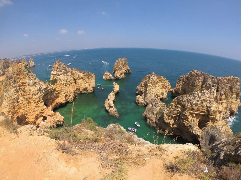 https://s3.us-east-2.amazonaws.com/partiko.io/img/dragraff-end-of-the-world-lagos-portugal-1531574944392.png