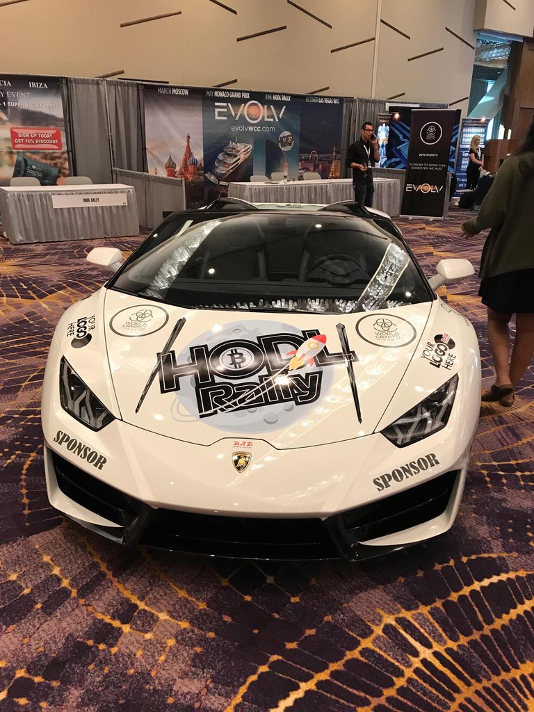 https://s3.us-east-2.amazonaws.com/partiko.io/img/limichelle21-vegas-goes-crypto--world-crypto-con-dd69whkd-1541117729163.png