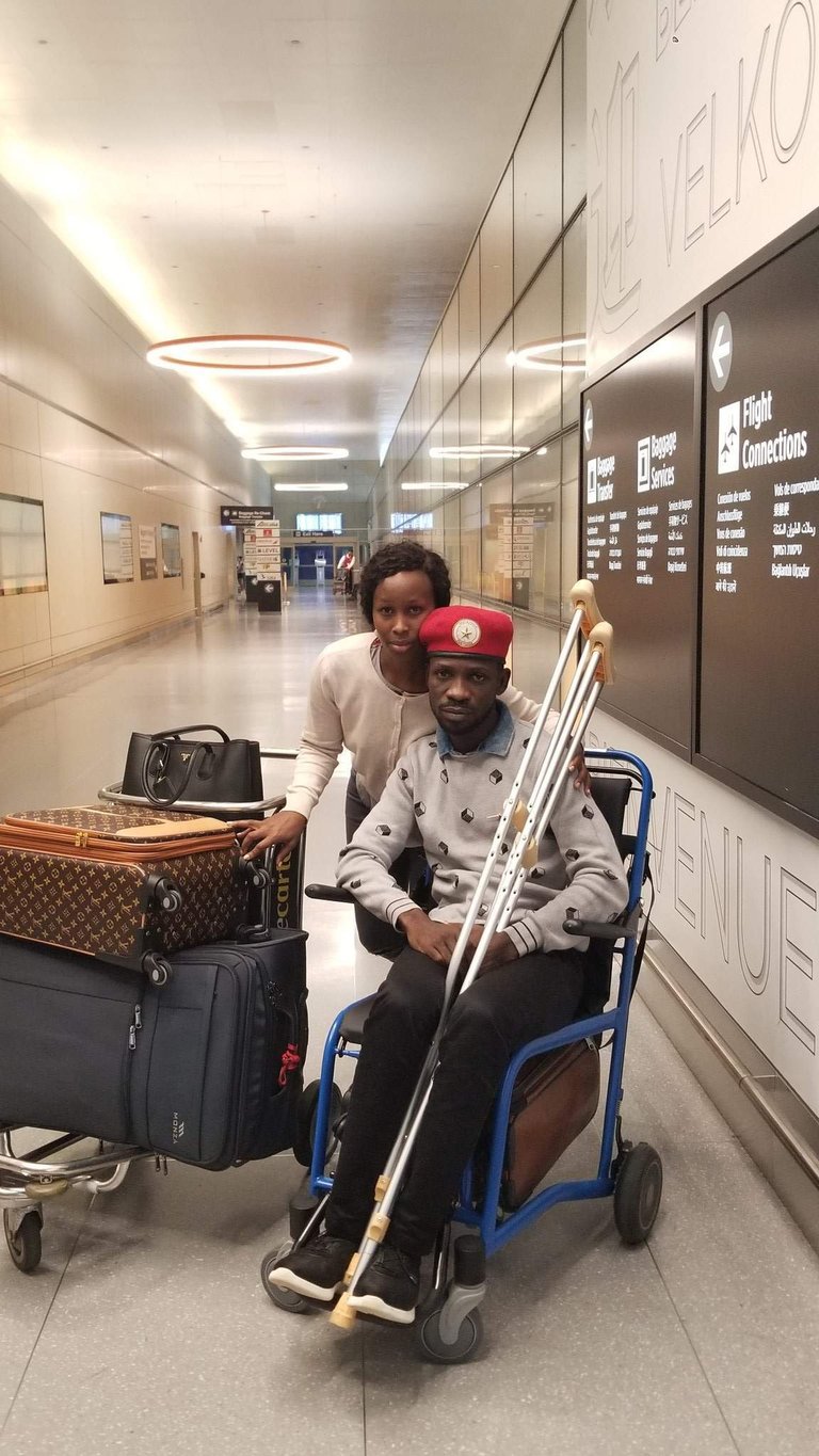 https://s3.us-east-2.amazonaws.com/partiko.io/img/macnoble-bobi-wine-safely-arrives-in-the-united-states-for-treatmenthi6hkyhy-1536057758026.png