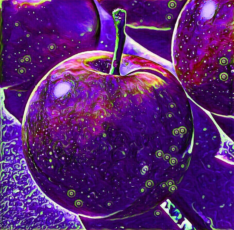 https://s3.us-east-2.amazonaws.com/partiko.io/img/offgridlife-color-challenge-sunday-purple-apple-ooftzrzt-1546175114954.png