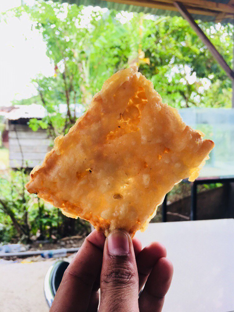 https://s3.us-east-2.amazonaws.com/partiko.io/img/rajhaaceh-fermented-soybean-atau-tempe-dalam-bahasa-indonesia-1533717787122.png