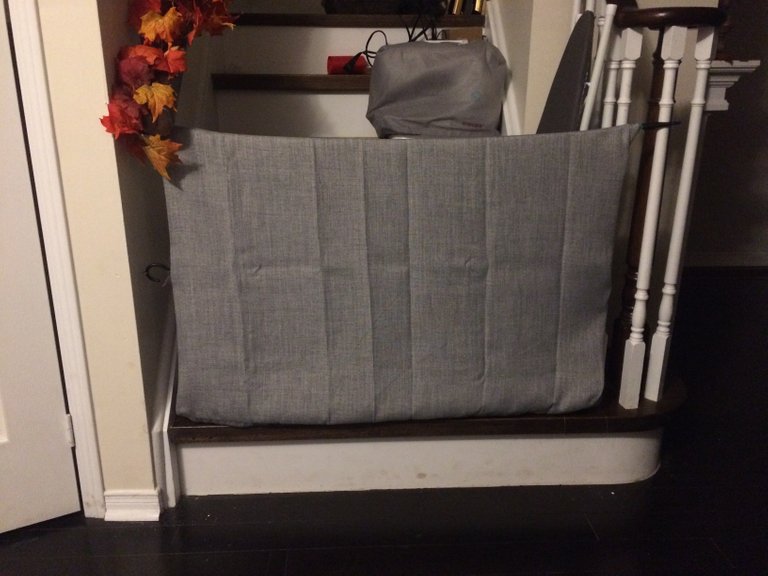 https://s3.us-east-2.amazonaws.com/partiko.io/img/this-is-us-diy-fabric-baby-gate-qnebx4gu-1540166665811.png