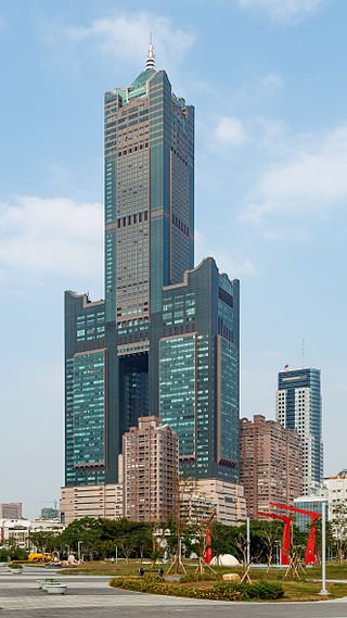 320px-Kaohsiung_Taiwan_Kaohsiung-85-Building-01.jpg