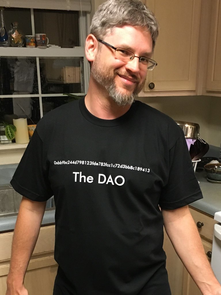 DAO T-Shirt