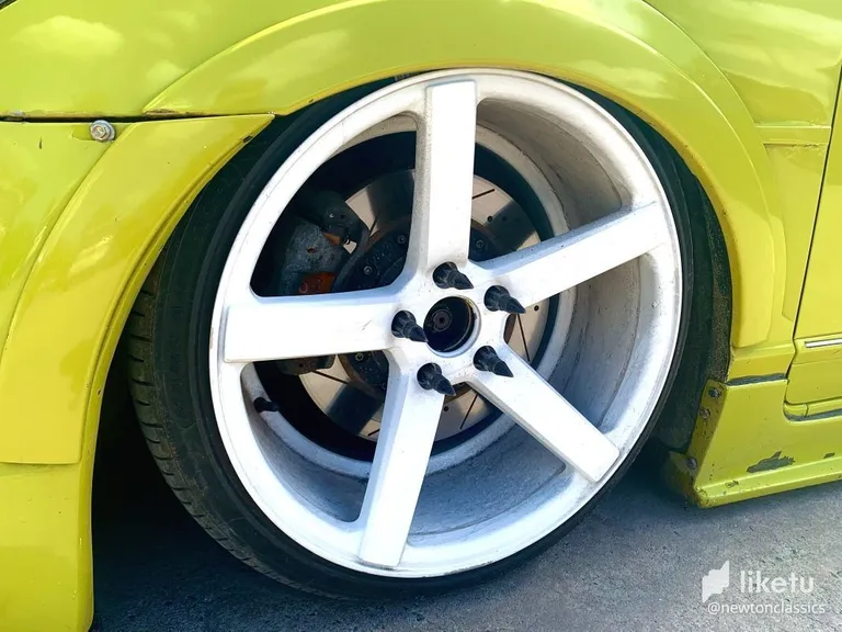 cl5teojc800pw1ymq483q8sqg_Thailand-Yellow-0030.jpg
