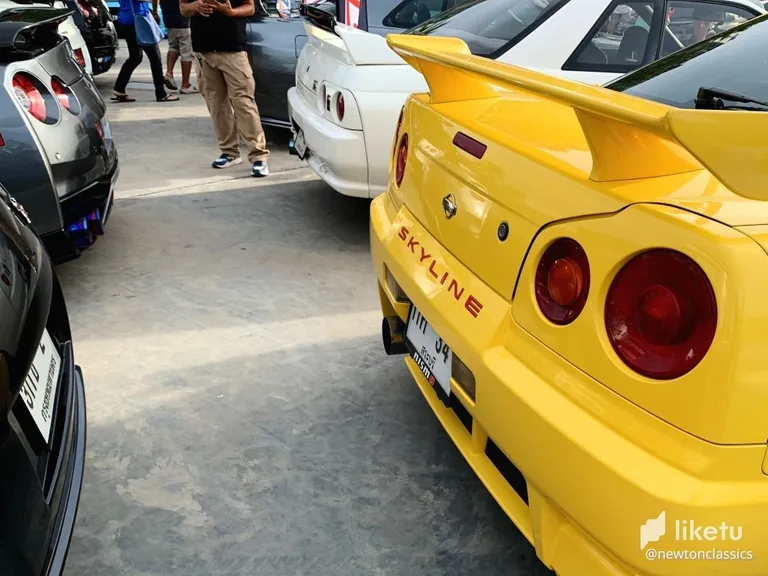 cl5tep1ke00mk0qmq9eg85klc_Thailand-Yellow-0035.jpg