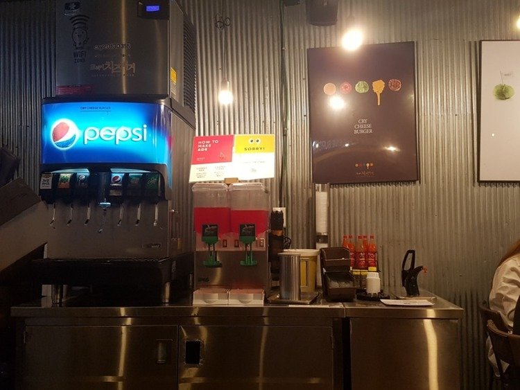 KakaoTalk_20180616_153221998.jpg