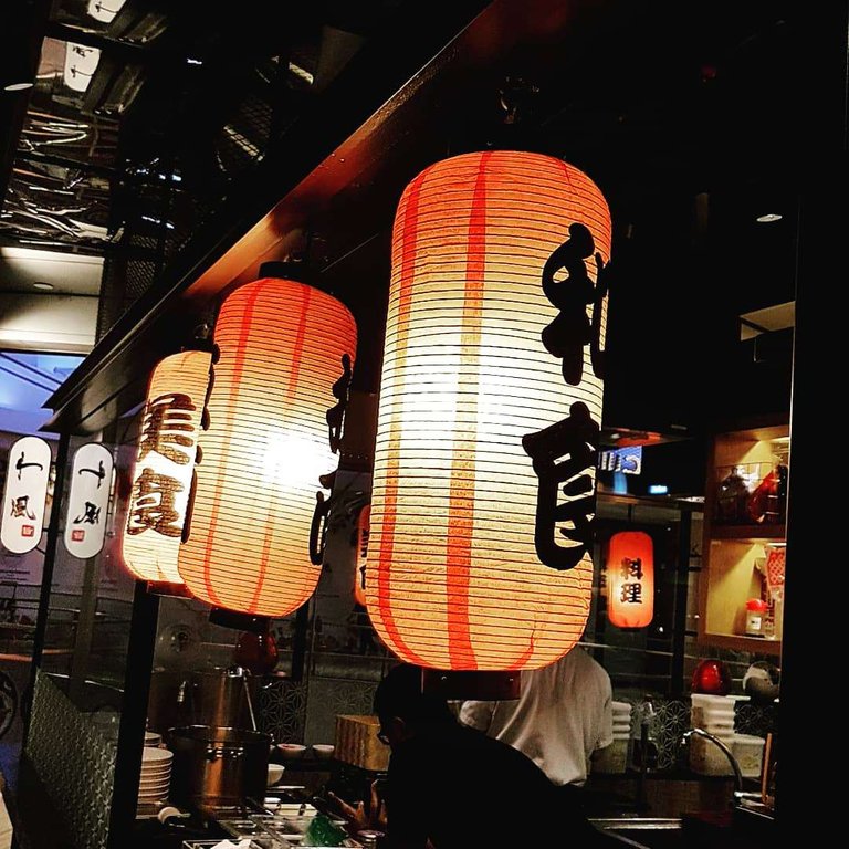 lanterns.jpg