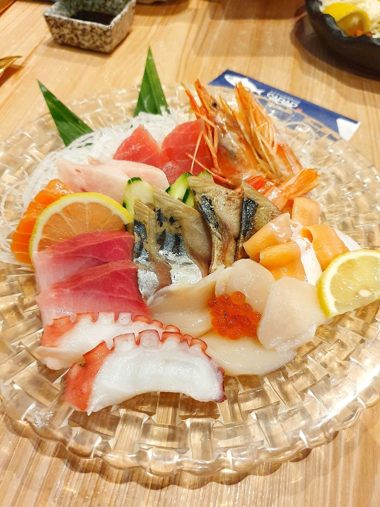 Epic Sashimi Platter.png