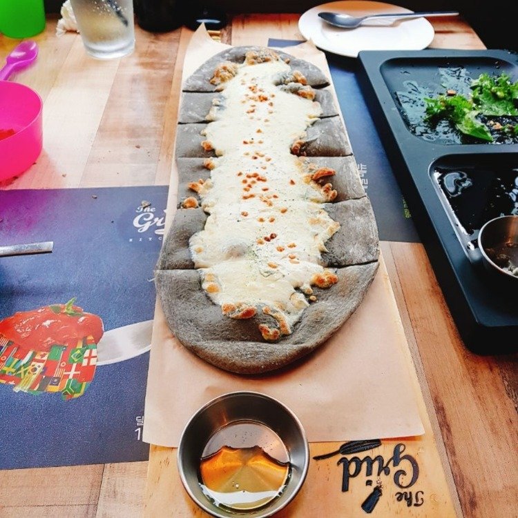 KakaoTalk_Moim_54alGVJMzRTNPHP4PHxLa4dK5JrcKm.jpg