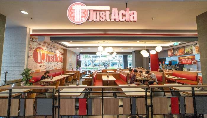 Just-Acia-restaurant.jpg