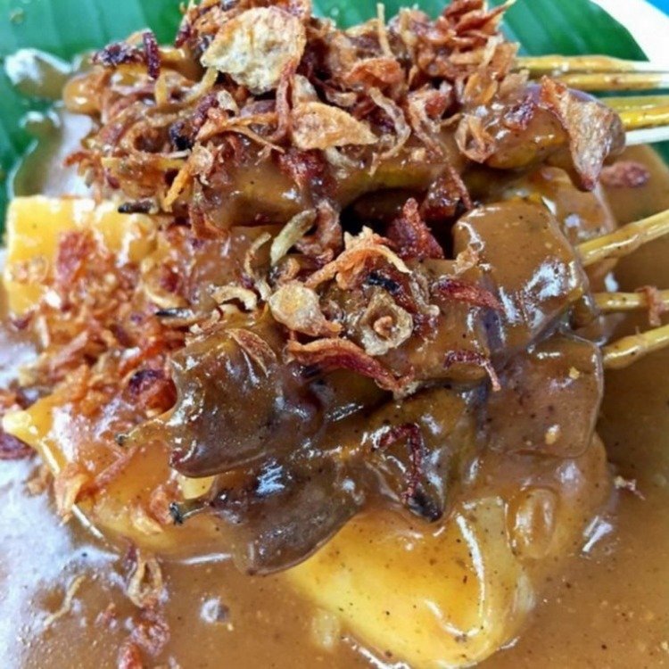 sate-padang-enak-jakarta-05-768x767.jpg