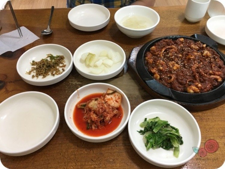 낙지볶음과함꼐.JPG