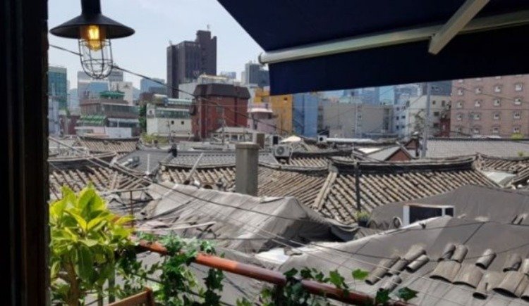이색적인지붕풍경.JPG