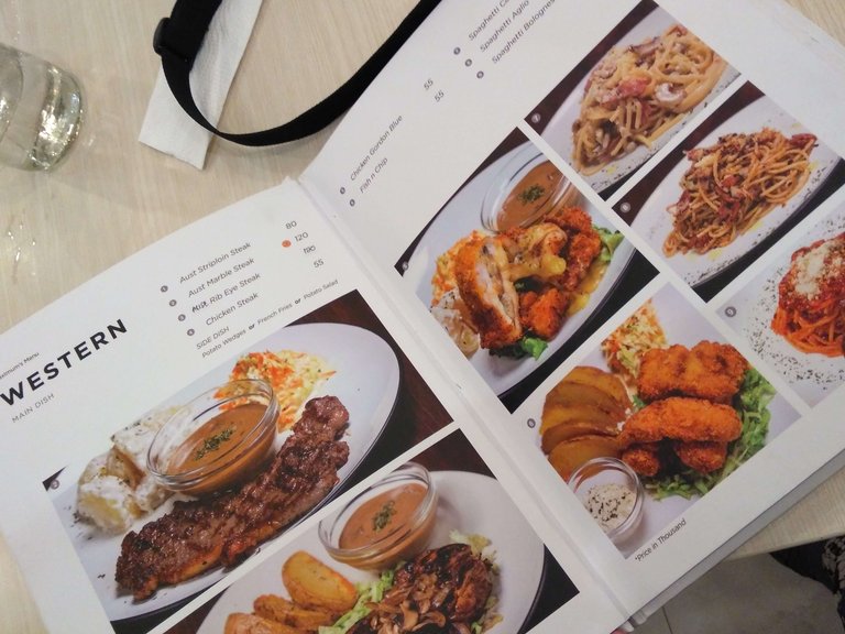 Menu Max Bistro 1.jpg