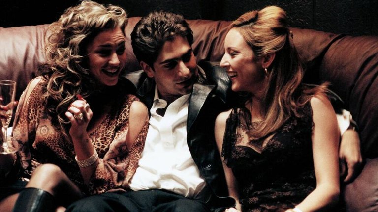 (source:sopranos.fandom.com)