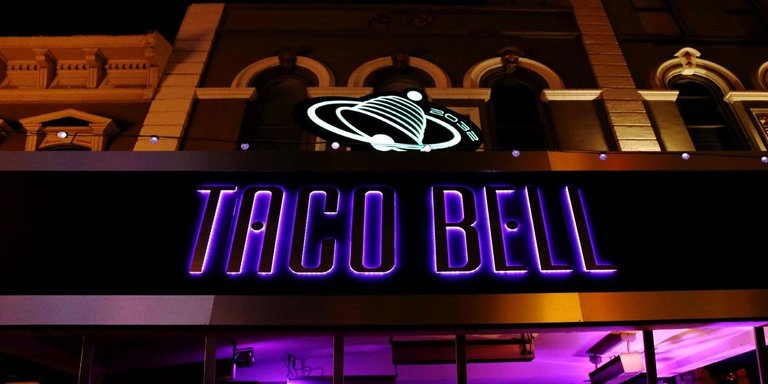 Taco Bell, circa 2032