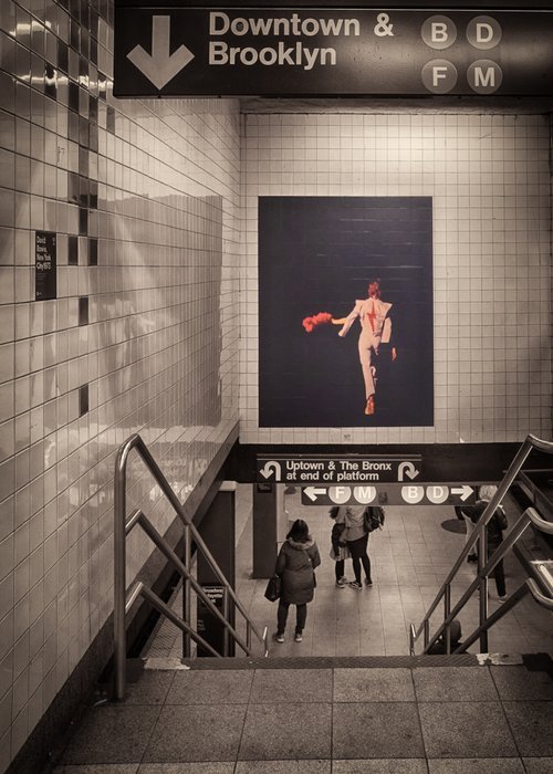 David Bowie in the subway_-17.jpg