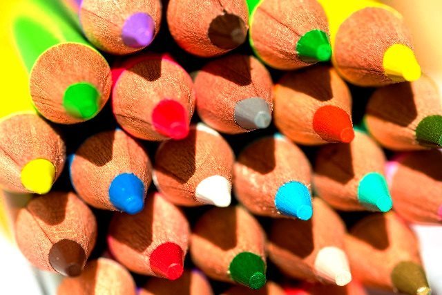 colored-pencils-3869241_1280.jpg
