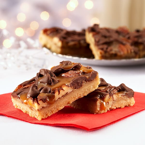 17409-caramel-n-chocolate-pecan-bars-600x600.jpg