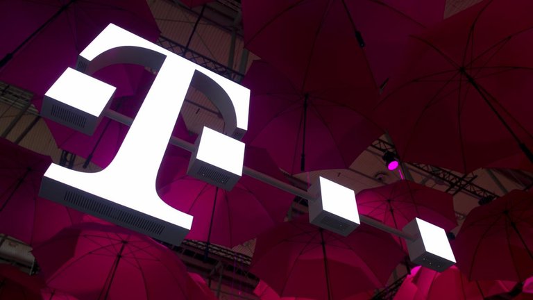 t-mobile-introduceert-abonnement-met-onbeperkt-data-en-bellen.jpg