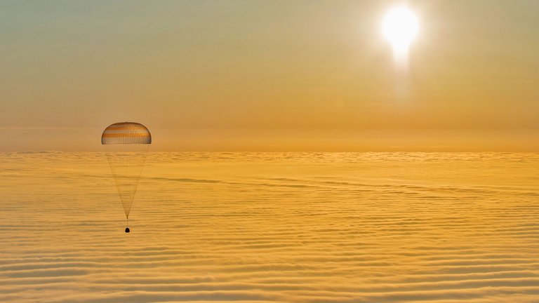 20171010 A Soyuz descent module returns to Earth 1920x1080.jpg