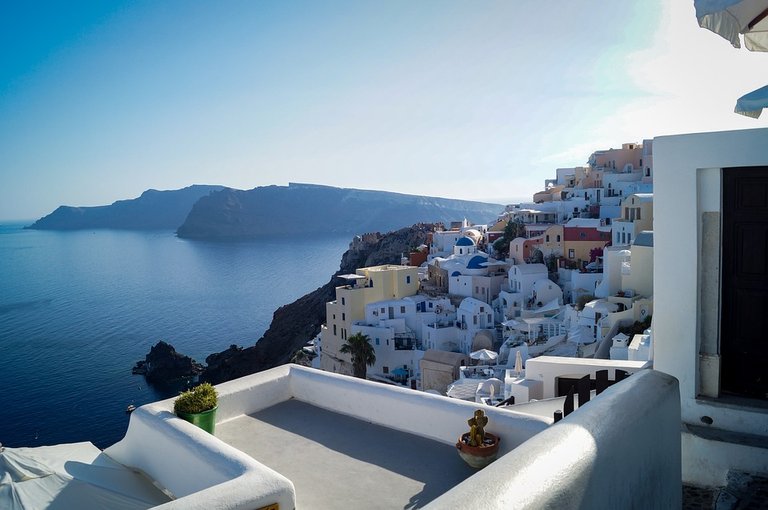 santorini-2797149_960_720.jpg