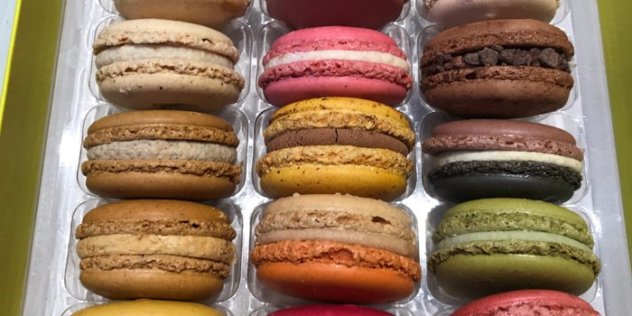 macarons.jpg