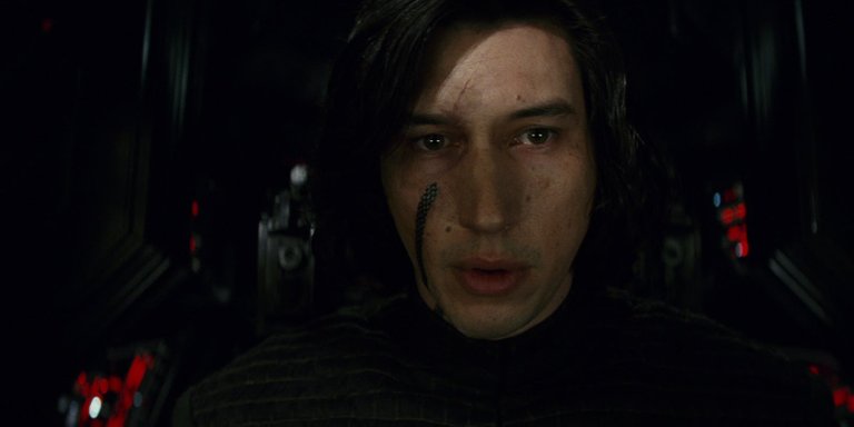 Star-Wars-the-Last-Jedi-Kylo-Ren-Piloting.jpg