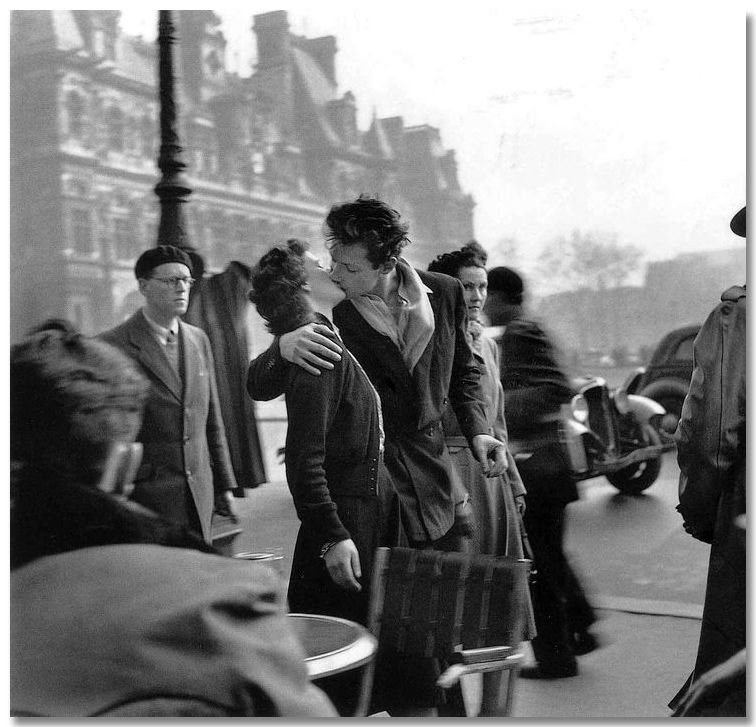 Doisneau-1950_Beso del hotel de ville_OA.jpg