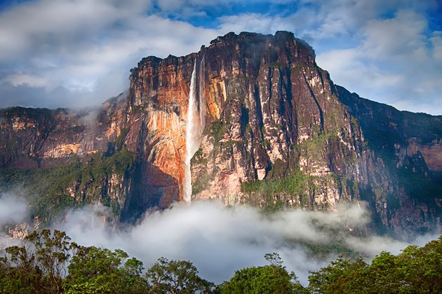 venezuela-angel-falls-morning-view.jpg