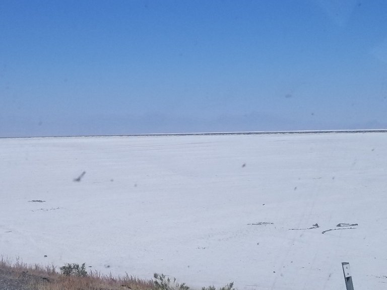 Bonneville Salt Flats Picture.jpg