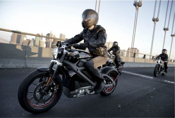 La-primera-moto-eléctrica-de-Harley-Davidson-estará-lista-en-2019-600x404.jpg