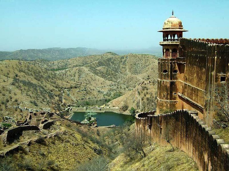 jaigarh-fort-jaipur.jpg