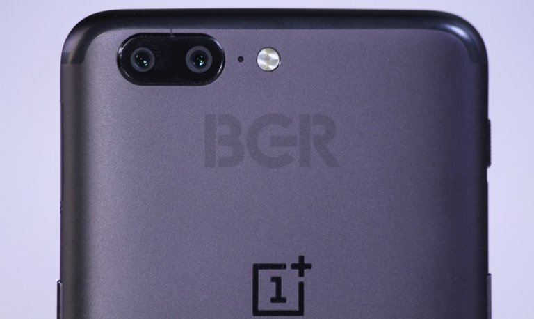 oneplus-5-gray-camera.jpg