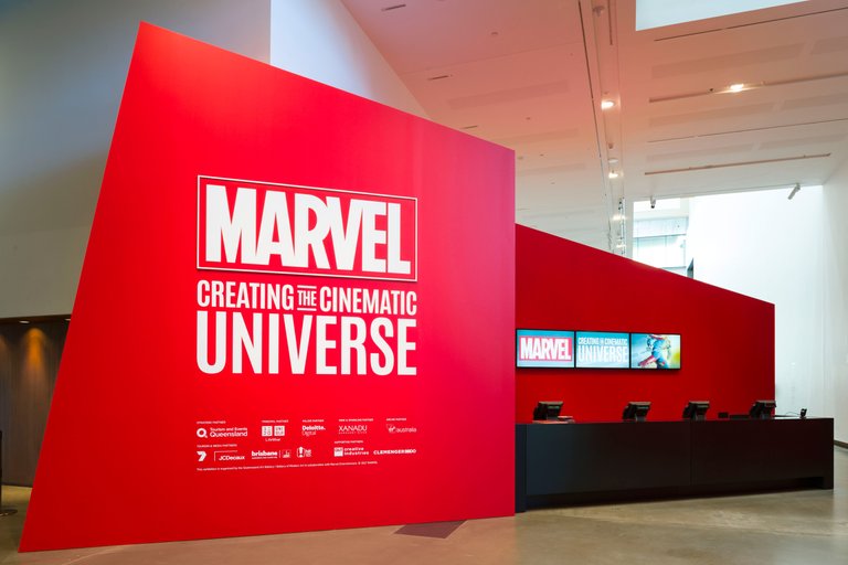 GOMA_Marvel_installationview_20170525_nharth_006.jpg