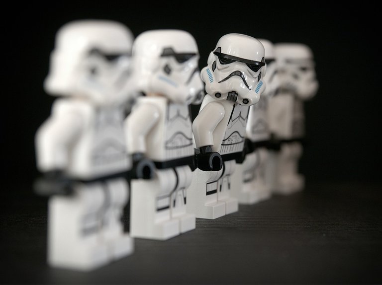 stormtrooper-1343877_960_720.jpg