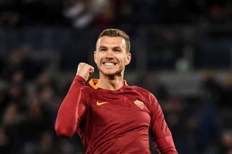 Edin Dzeko.jpg