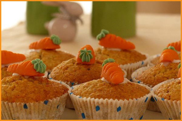 carrot cupcakes.jpg