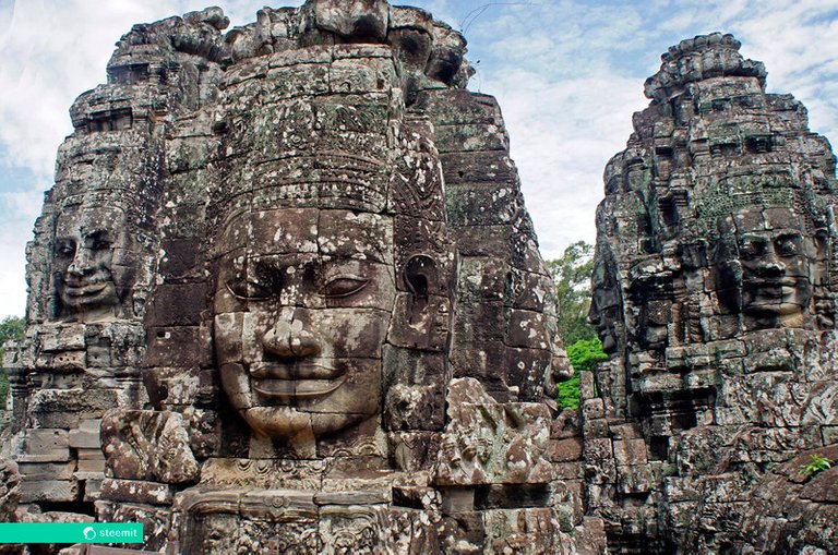 angkor2.jpg