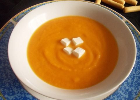 receta-de-crema-de-calabaza-con-quesitos.jpg