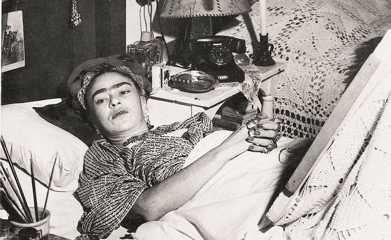 Frida-Kahlo-y-su-influencia-en-la-literatura-universal-2.jpg