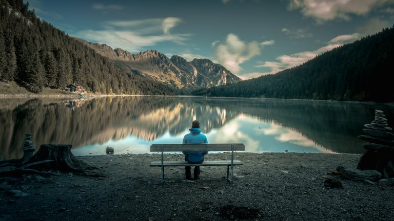 10 - Autoportrait du lac d'Arnensee.jpg