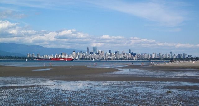 vancouver-spanish-banks-640x341.jpg