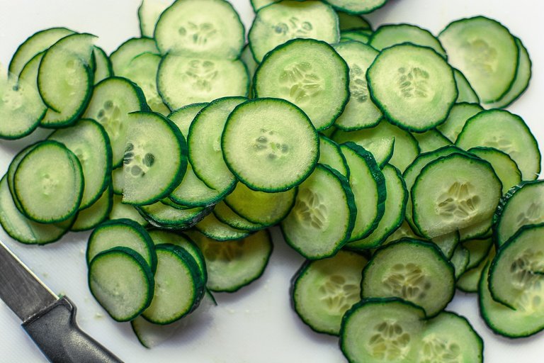 cucumber-2424558_1280.jpg