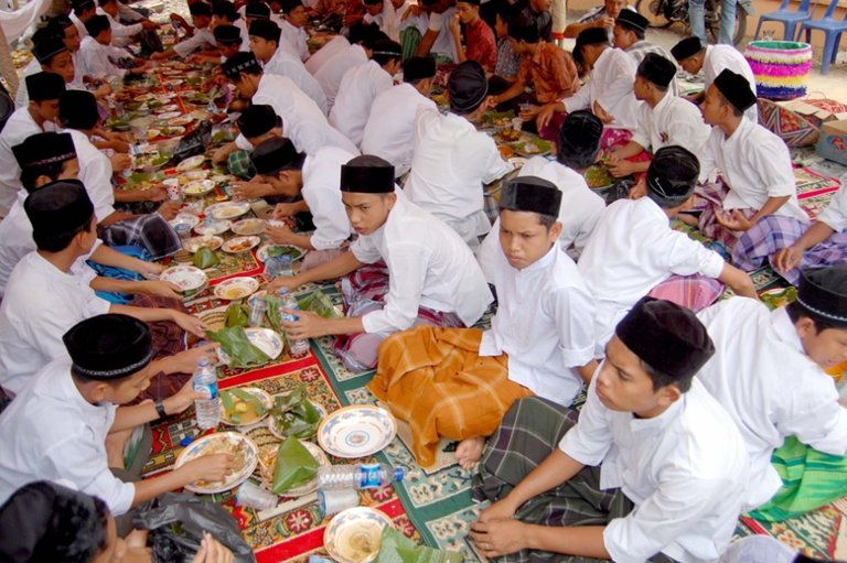 Acara-Makan-Maulid-Nabi-SAW.jpg