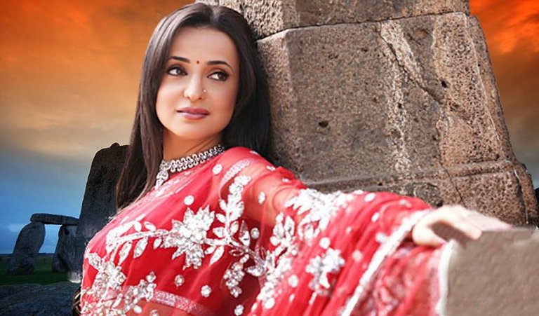 Sanaya-Irani.jpg